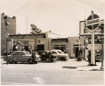 Link to Image Titled: Murphy & Coleman Service Station