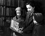 Link to Image Titled: Wichita City Library Children's Stacks