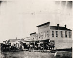 Link to Image Titled: Douglas Avenue Street Scene